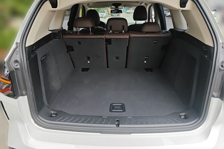 Used BMW X3 2022 xDrive30i Luxury Model M Night Sky Package Trunk