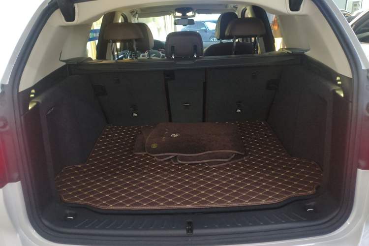 Used BMW X3 2022 xDrive25i M Sport Package Trunk