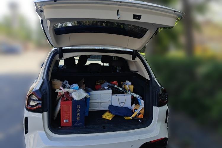 Used BMW X3 2022 xDrive25i M Sport Package Trunk