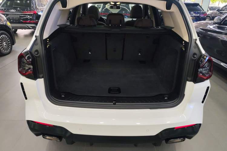 Used BMW X3 2022 xDrive30i Luxury Model M Night Sky Package Trunk