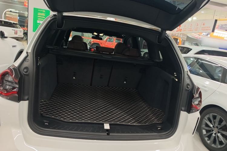 Used BMW X3 2022 Second Facelift xDrive30i Luxury Edition M Night Sky Package Trunk