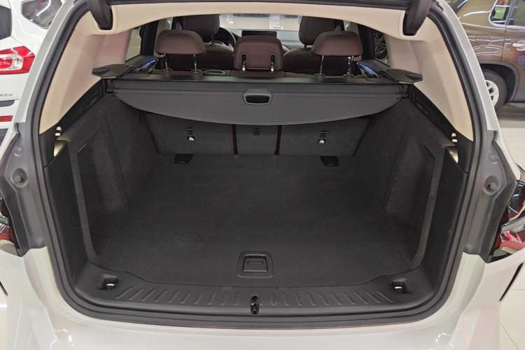 Used BMW X3 2022 Second Facelift xDrive30i Leading Edition M Night Sky Package Trunk