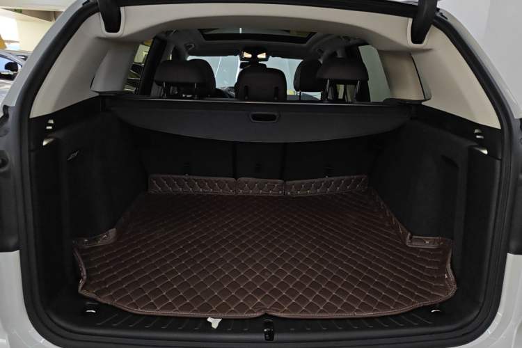 Used BMW X3 2022 xDrive30i Luxury Model M Night Sky Package Trunk