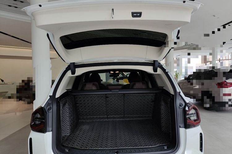 Used BMW X3 2022 Second Facelift xDrive30i Leading Edition M Night Sky Package Trunk