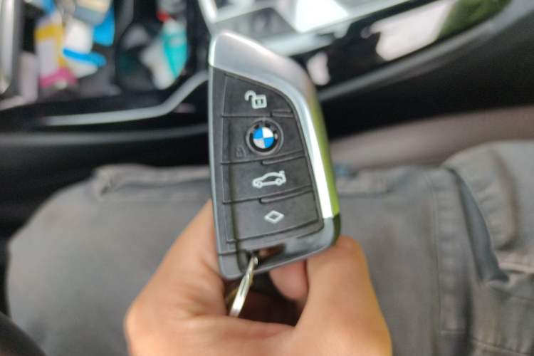 Used BMW X3 2022 Second Facelift xDrive30i Leading Edition M Night Sky Package Vehicle Key