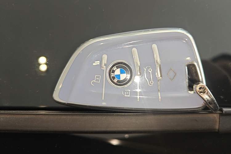 Used BMW X3 2022 xDrive30i Luxury Model M Night Sky Package Vehicle Key