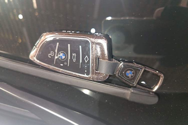 Used BMW X3 2022 Second Facelift xDrive30i Leading Edition M Night Sky Package Vehicle Key