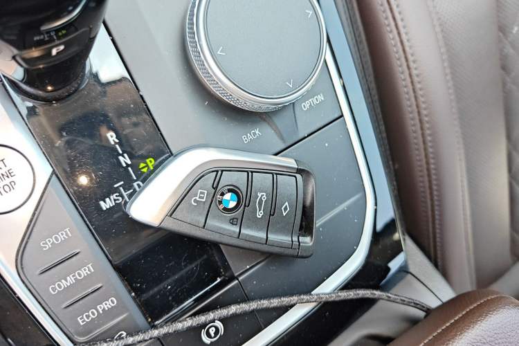 Used BMW X3 2022 xDrive25i M Sport Package Vehicle Key