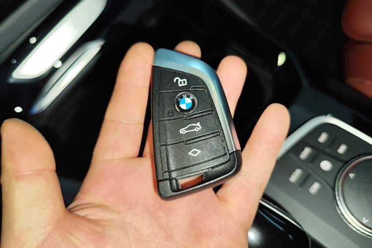 Used BMW X3 2022 Second Facelift xDrive30i Luxury Edition M Night Sky Package Vehicle Key
