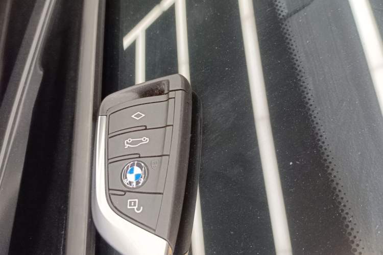 Used BMW X3 2022 Second Facelift xDrive30i Leading Edition M Night Sky Package Vehicle Key