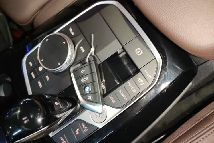 Used BMW X3 2022 xDrive25i M Sport Package Vehicle Key