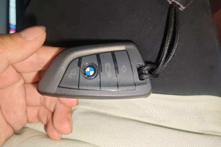 Used BMW X3 2022 xDrive25i M Sport Package Vehicle Key