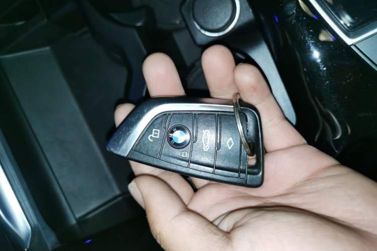 Used BMW X3 2022 xDrive25i M Sport Package Vehicle Key