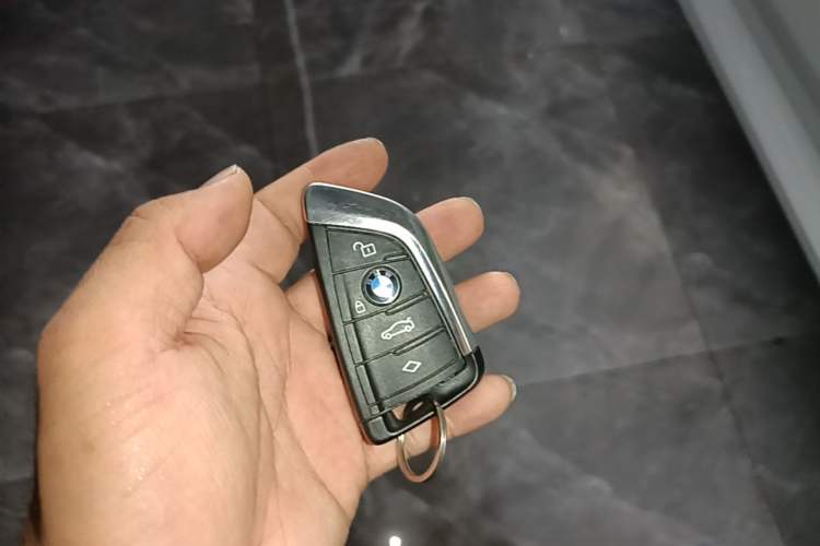 Used BMW X3 2022 xDrive25i M Sport Package Vehicle Key