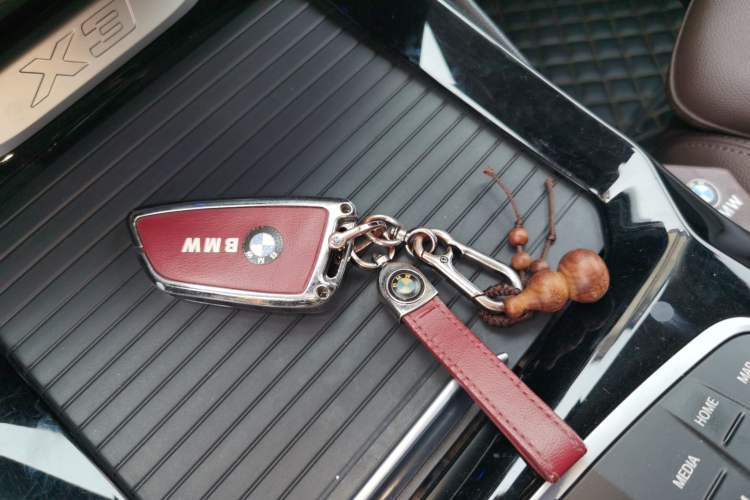 Used BMW X3 2022 xDrive25i M Sport Package Vehicle Key