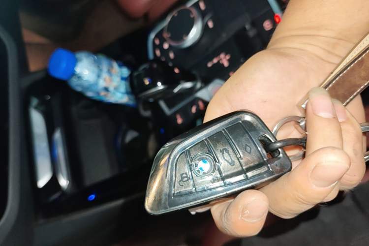 Used BMW X3 2022 xDrive25i M Sport Package Vehicle Key