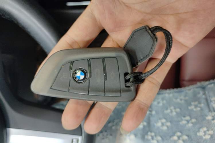 Used BMW X3 2022 xDrive25i M Sport Package Vehicle Key
