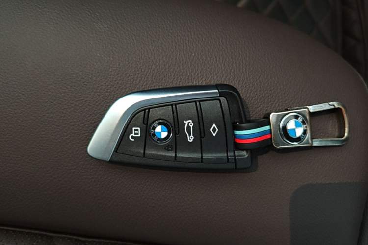 Used BMW X3 2022 xDrive25i M Sport Package Vehicle Key