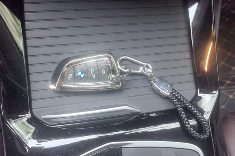 Used BMW X3 2022 xDrive25i M Sport Package Vehicle Key