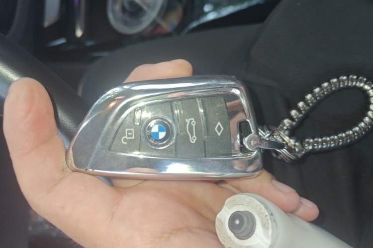 Used BMW X3 2022 xDrive25i M Sport Package Vehicle Key