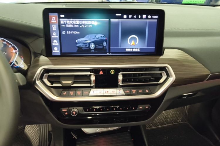 Used BMW X3 2023 Restyled xDrive30i Leading Edition M Night Sky Package Audio And AC Panel