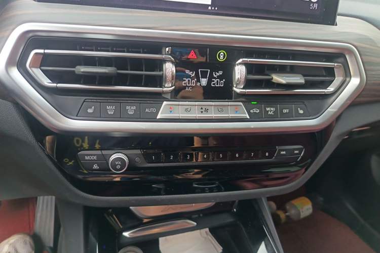 Used BMW X3 2023 Restyled xDrive30i Leading Edition M Night Sky Package Audio And AC Panel