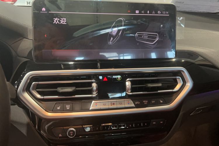 Used BMW X3 2023 xDrive25i M Sport Package Audio And AC Panel