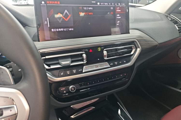 Used BMW X3 2023 Restyled xDrive30i Leading Edition M Night Sky Package Audio And AC Panel