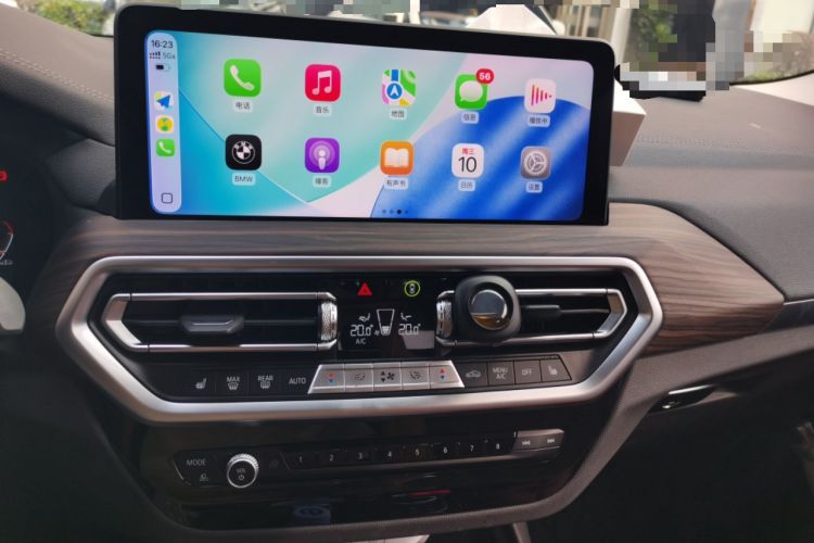 Used BMW X3 2023 Restyled xDrive30i Luxury Version M Night Edition Package Audio And AC Panel