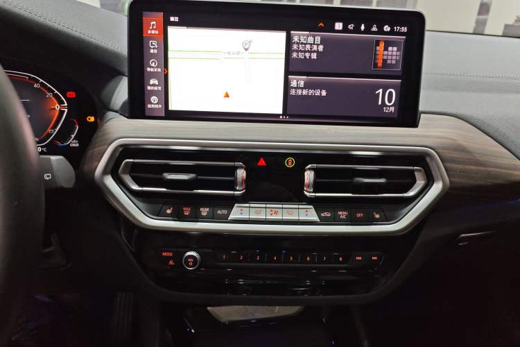 Used BMW X3 2023 Restyled xDrive30i Leading Edition M Night Sky Package Audio And AC Panel