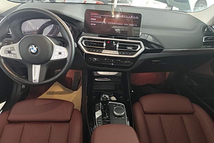 Used BMW X3 2023 xDrive25i M Sport Package Audio And AC Panel