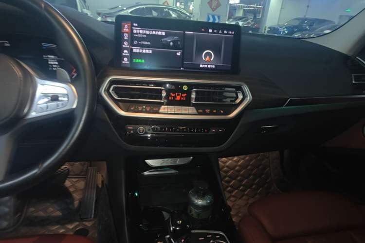 Used BMW X3 2023 Restyled xDrive30i Leading Edition M Night Sky Package Audio And AC Panel
