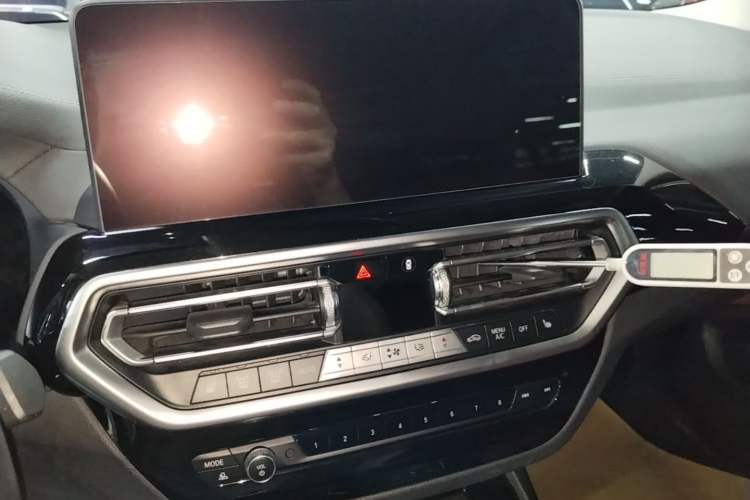 Used BMW X3 2023 xDrive25i M Sport Package Audio And AC Panel