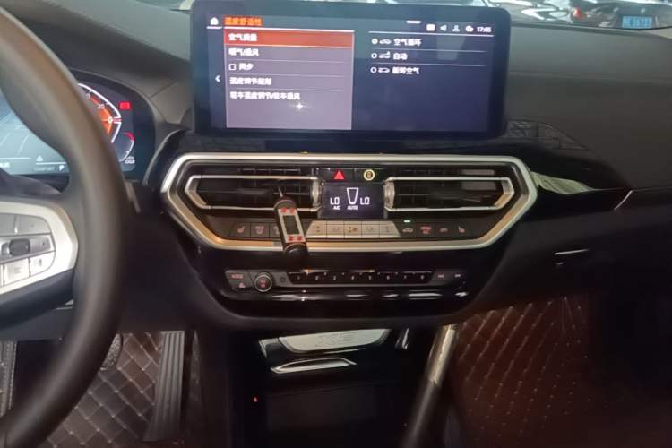 Used BMW X3 2023 xDrive25i M Sport Package Audio And AC Panel