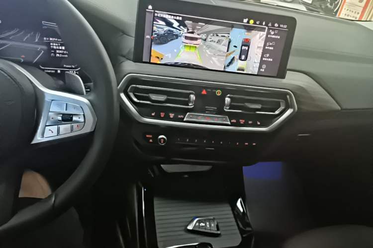 Used BMW X3 2023 Restyled xDrive30i Leading Edition M Night Sky Package Audio And AC Panel