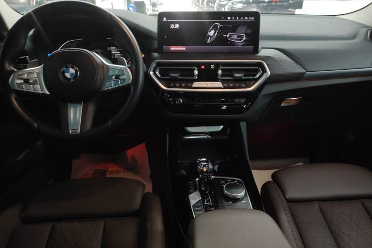 Used BMW X3 2023 Restyled xDrive30i Leading Edition M Night Sky Package Audio And AC Panel
