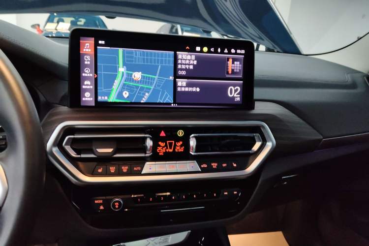 Used BMW X3 2023 Restyled xDrive30i Leading Edition M Night Sky Package Audio And AC Panel