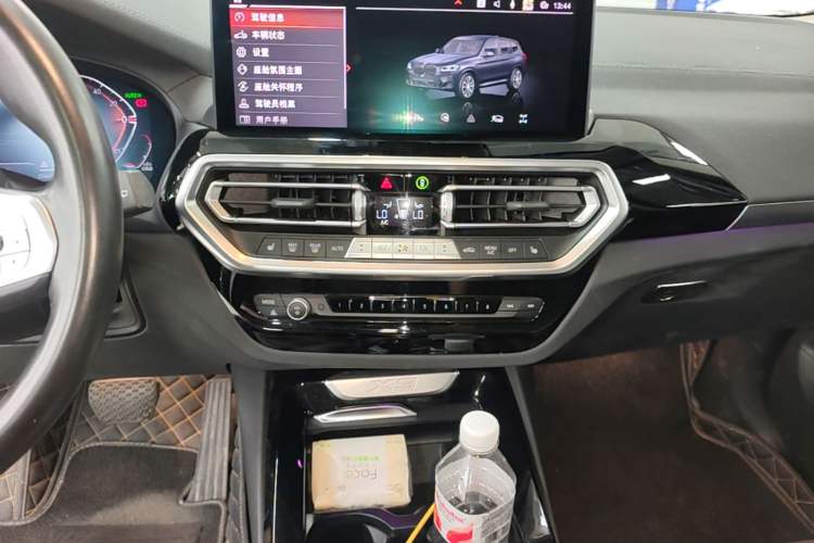 Used BMW X3 2023 xDrive25i M Sport Package Audio And AC Panel