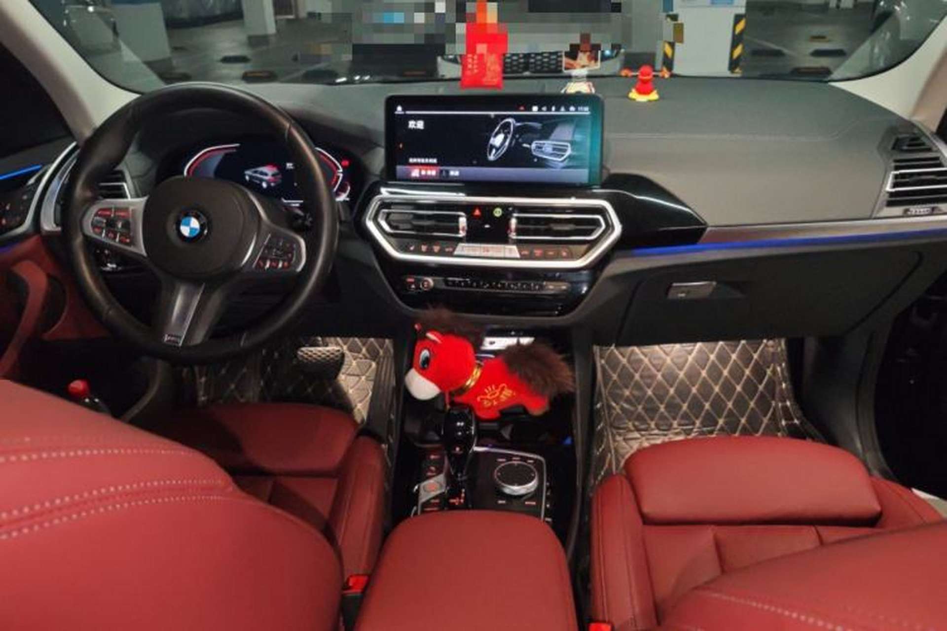 Used BMW X3 2023 xDrive25i M Sport Package Center Console
