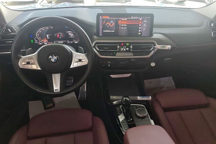 Used BMW X3 2023 xDrive30i Leading Model M Night Edition Package Center Console