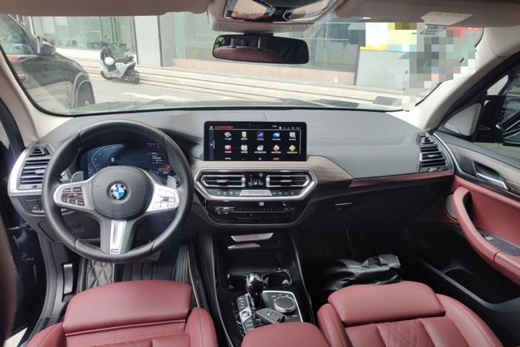 Used BMW X3 2023 Restyled xDrive30i Leading Edition M Night Sky Package Center Console