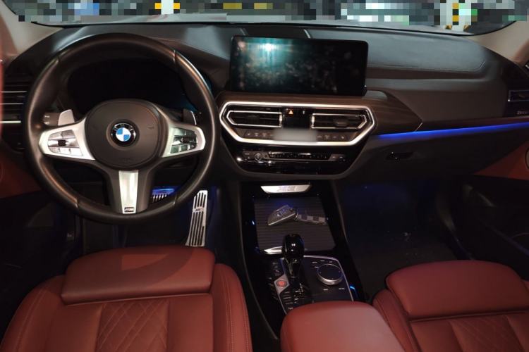 Used BMW X3 2023 Restyled xDrive30i Leading Edition M Night Sky Package Center Console