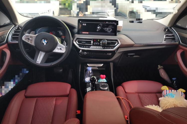 Used BMW X3 2023 Restyled xDrive30i Luxury Version M Night Edition Package Center Console