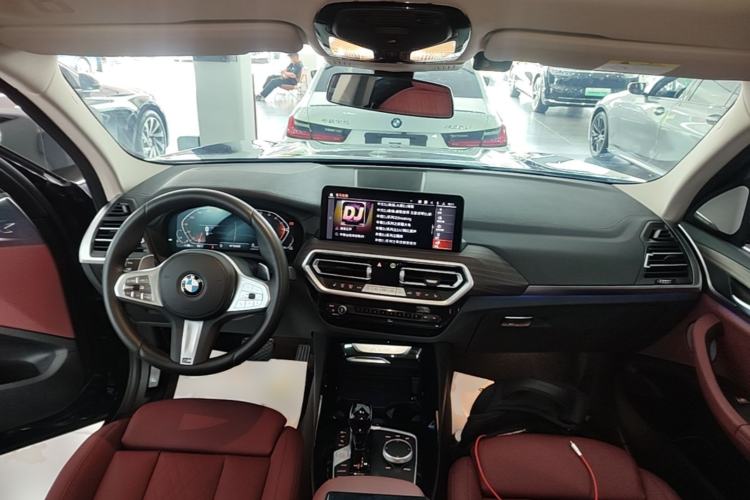 Used BMW X3 2023 Restyled xDrive30i Leading Edition M Night Sky Package Center Console