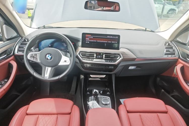 Used BMW X3 2023 Restyled xDrive30i Leading Edition M Night Sky Package Center Console