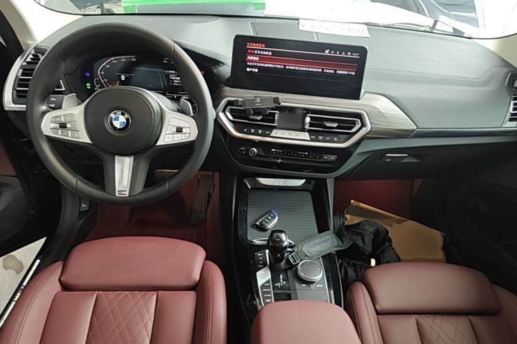 Used BMW X3 2023 Restyled xDrive30i Leading Edition M Night Sky Package Center Console