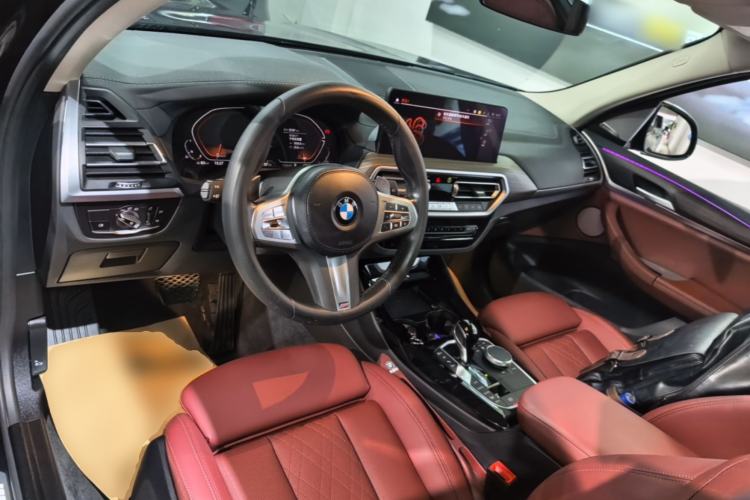 Used BMW X3 2023 Restyled xDrive30i Leading Edition M Night Sky Package Center Console