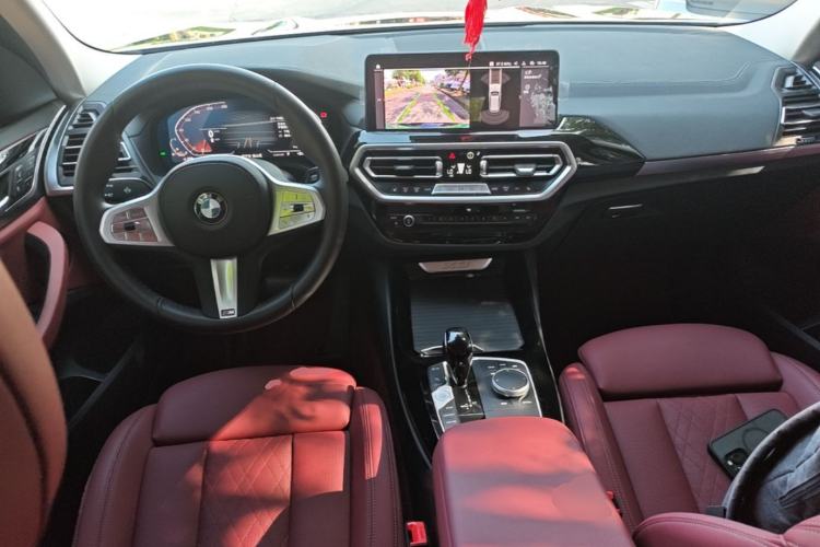 Used BMW X3 2023 xDrive25i M Sport Package Center Console