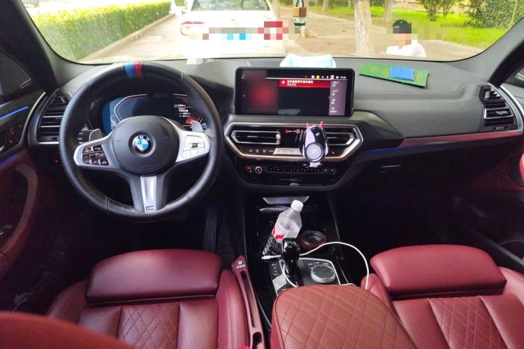 Used BMW X3 2023 xDrive30i Luxury Edition M Night Sky Package Center Console