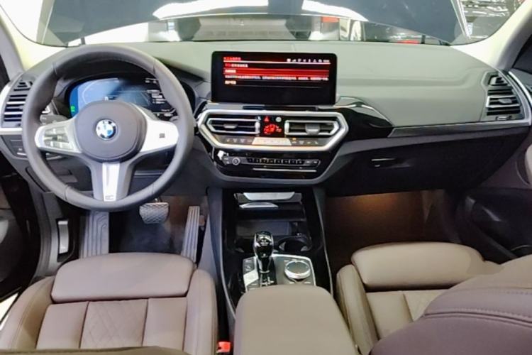 Used BMW X3 2023 xDrive25i M Sport Package Center Console